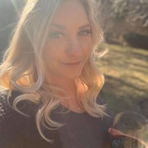 Meet your Posher, Alexandra